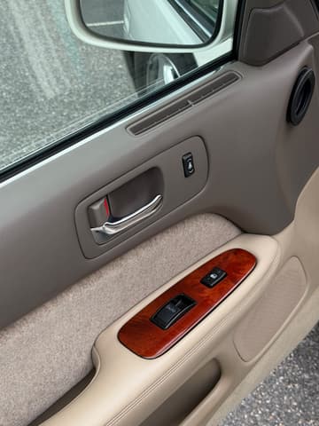 1998 Toyota Celsior JDM car for sale — photo 11 of 25