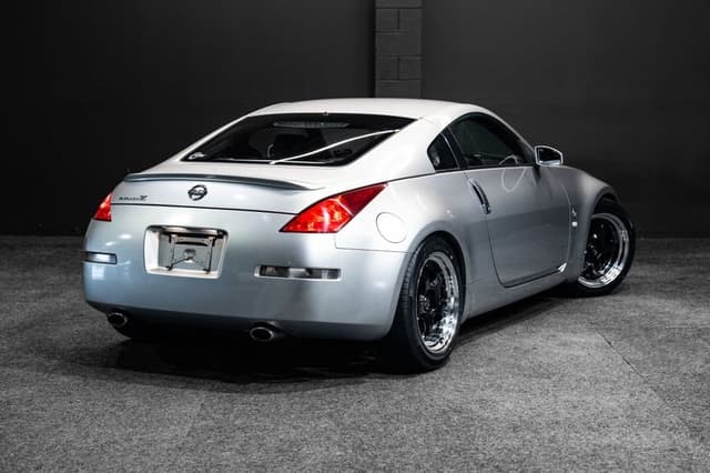 2002 Nissan Fairlady Z JDM car for sale — photo 12 of 17
