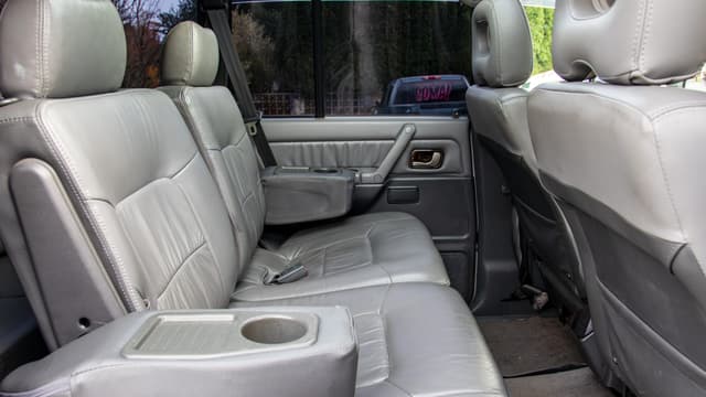 1998 Mitsubishi Pajero JDM car for sale — photo 9 of 9