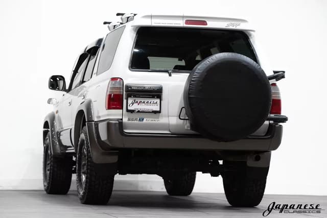 1998 Toyota Hilux Surf JDM car for sale — photo 6 of 25