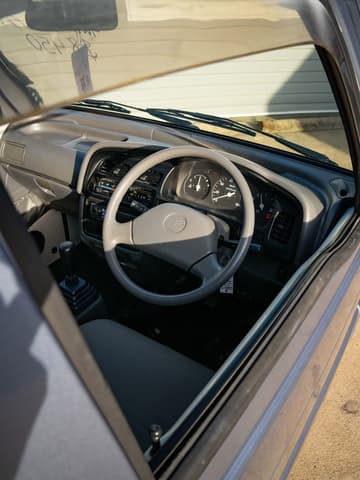1998 Mazda Scrum JDM car for sale — photo 17 of 17
