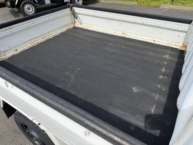 1997 Daihatsu Hijet JDM car for sale — photo 14 of 25