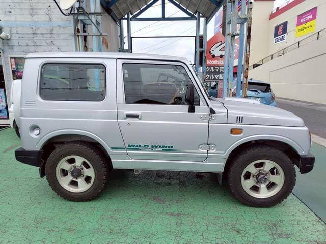 1995 Suzuki Jimny JDM car for sale — photo 9 of 20
