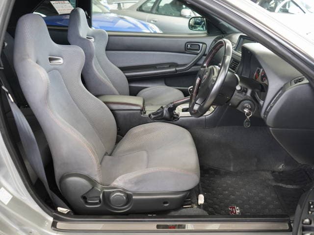 2000 Nissan Skyline JDM car for sale — photo 13 of 20