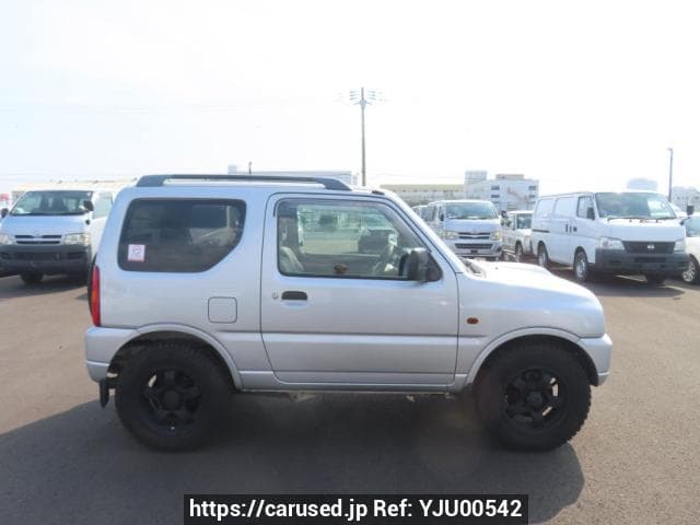 1999 Suzuki Jimny JDM car for sale — photo 8 of 25