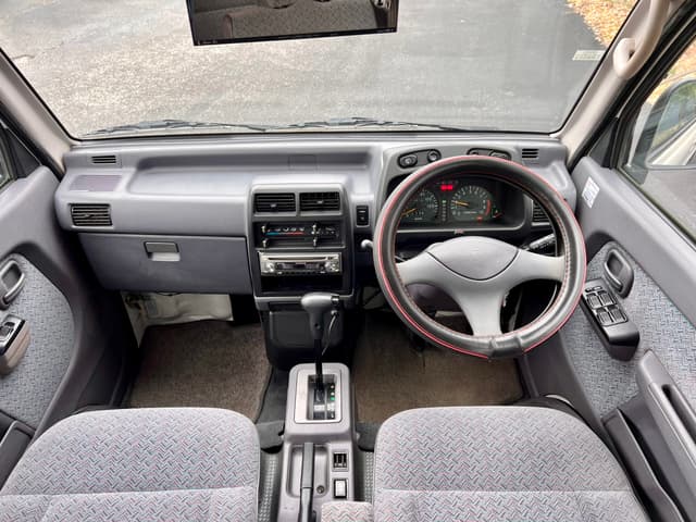 1995 Mitsubishi Bravo Minivan JDM car for sale — photo 17 of 25