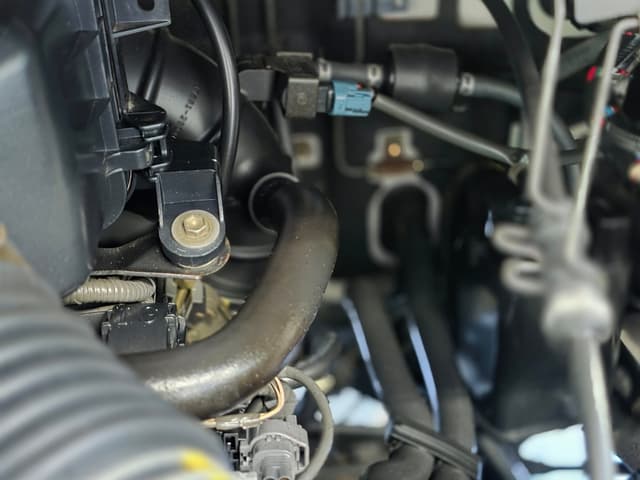 2000 Toyota Estima JDM car for sale — photo 10 of 25