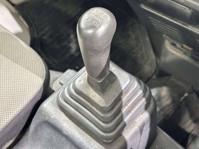 1996 Suzuki Carry JDM car for sale — photo 12 of 25