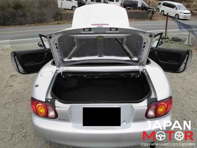 2000 Mazda Roadster (Eunos Roadster / MX-5) JDM car for sale — photo 3 of 10
