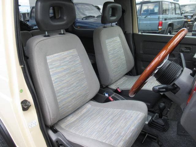 1997 Suzuki Jimny JDM car for sale — photo 11 of 19