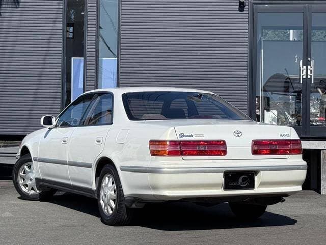 1998 Toyota Mark II JDM car for sale — photo 2 of 20