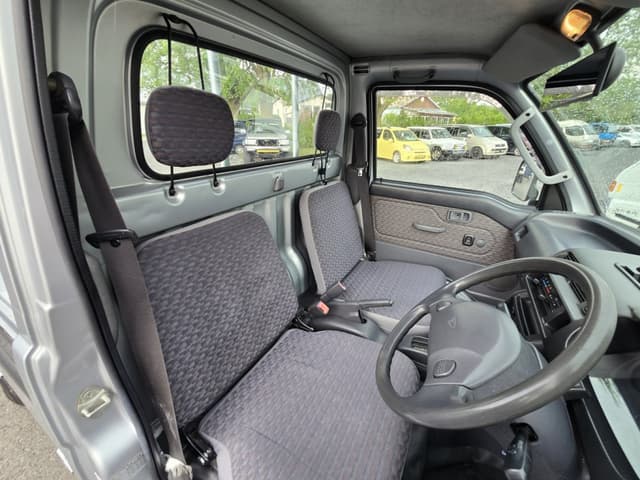2000 Daihatsu Hijet JDM car for sale — photo 19 of 25