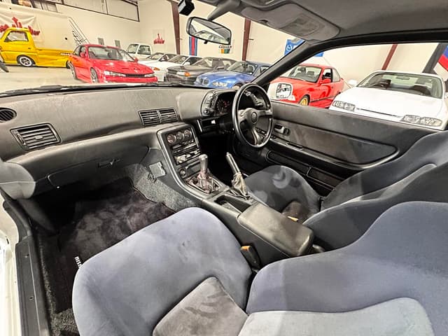 1994 Nissan Skyline JDM car for sale — photo 21 of 25