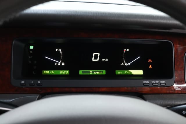 1997 Toyota Century JDM car for sale — photo 10 of 25