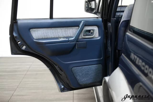 1991 Mitsubishi Pajero JDM car for sale — photo 22 of 25