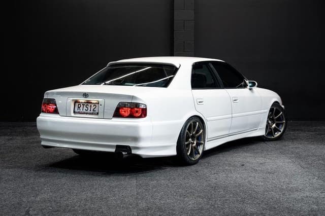 1997 Toyota Chaser JDM car for sale — photo 16 of 20
