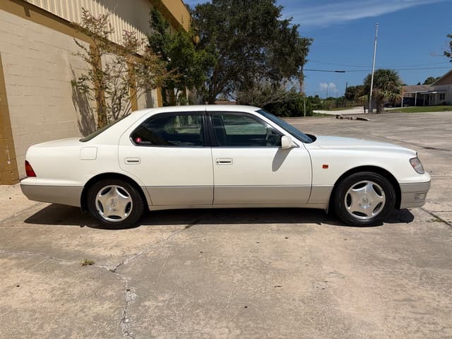 1998 Toyota Celsior JDM car for sale — photo 9 of 18