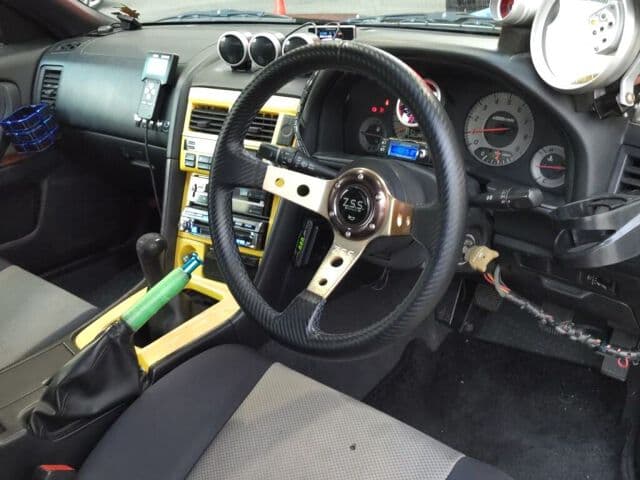 1998 Nissan Skyline JDM car for sale — photo 5 of 6