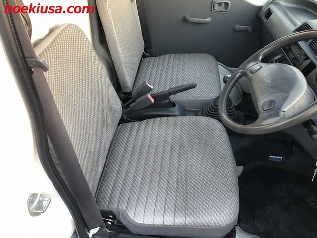 2000 Daihatsu Hijet JDM car for sale — photo 14 of 21