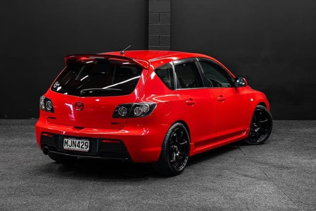 2006 Mazda Axela JDM car for sale — photo 8 of 11