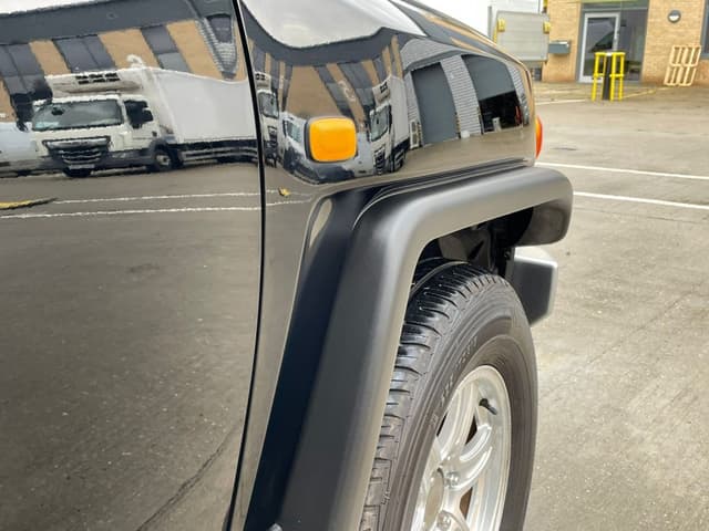 2012 Toyota Fj Cruiser JDM car for sale — photo 9 of 25