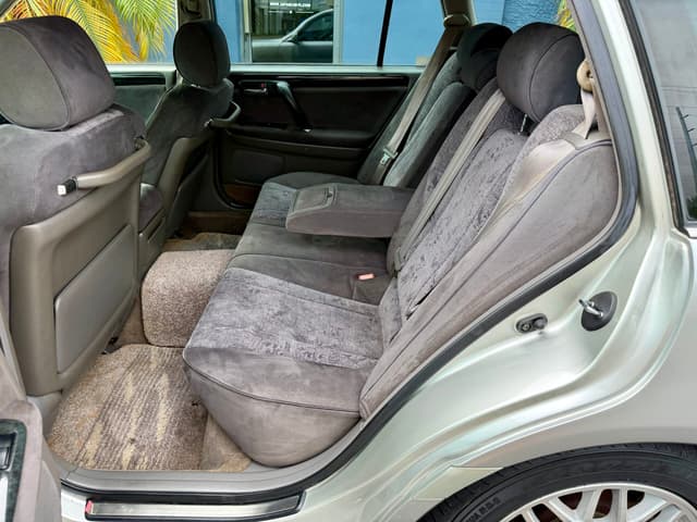 2001 Toyota Crown JDM car for sale — photo 19 of 23