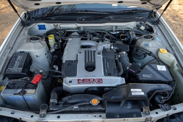 1994 Nissan Laurel JDM car for sale — photo 9 of 16