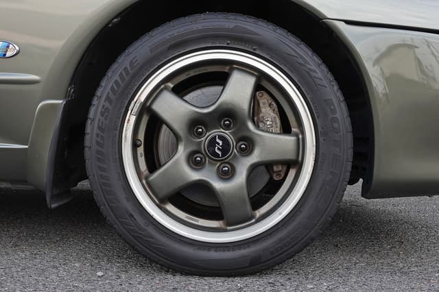 1992 Nissan Skyline JDM car for sale — photo 14 of 25
