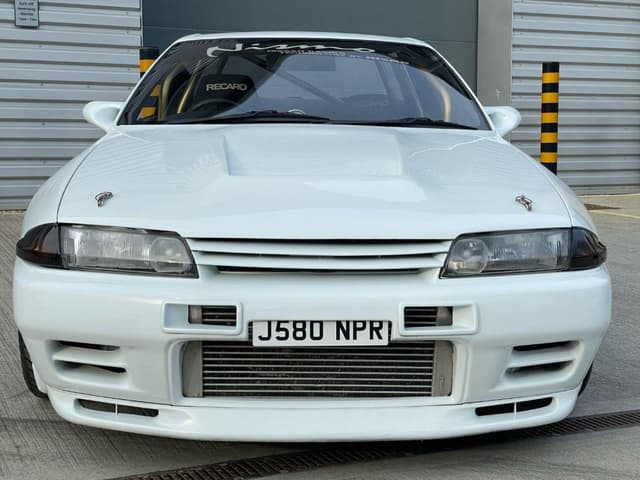 1991 Nissan Skyline JDM car for sale — photo 6 of 25