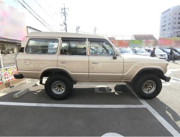 1985 Toyota Land Cruiser JDM car for sale — photo 11 of 25