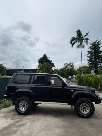 1994 Toyota Land Cruiser JDM car for sale — photo 5 of 17