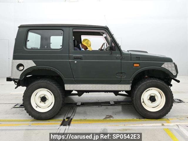 1996 Suzuki Jimny JDM car for sale — photo 3 of 3