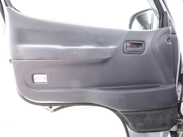 1994 Toyota HiAce JDM car for sale — photo 19 of 25