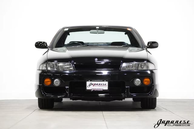 1996 Nissan Skyline JDM car for sale — photo 2 of 25