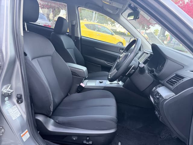 2009 Subaru Legacy JDM car for sale — photo 14 of 17