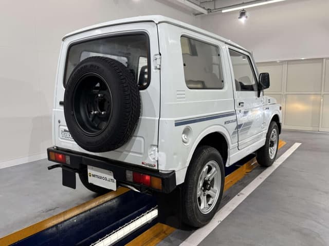 1989 Suzuki Jimny JDM car for sale — photo 5 of 25