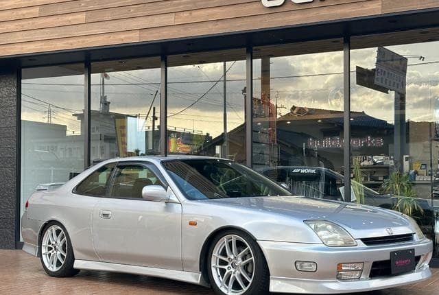 1998 Honda Prelude JDM car for sale — photo 2 of 25