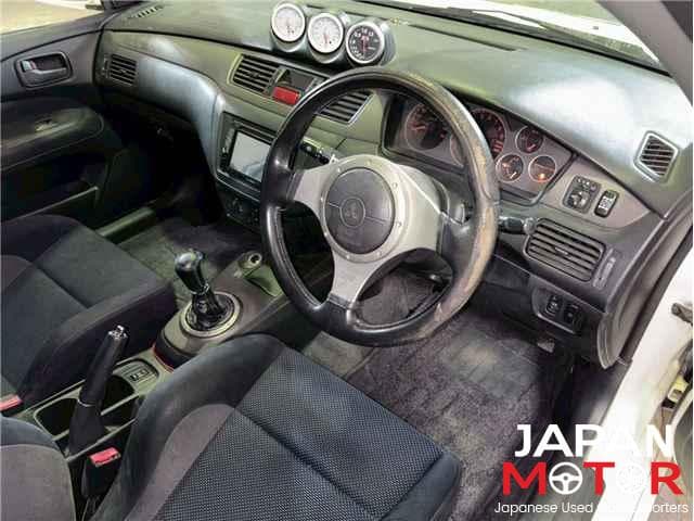 2001 Mitsubishi Lancer Evolution JDM car for sale — photo 9 of 16