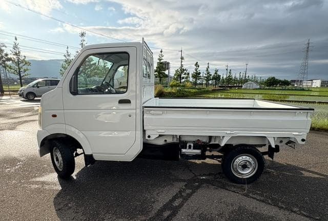 2004 Suzuki Carry JDM car for sale — photo 5 of 18