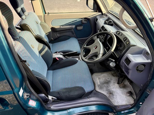 1996 Mitsubishi Bravo Minivan JDM car for sale — photo 14 of 20