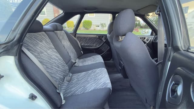 1997 Subaru Legacy JDM car for sale — photo 12 of 18