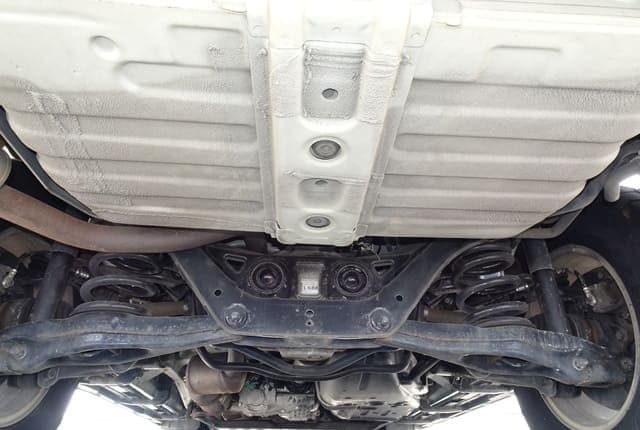2011 Mitsubishi Pajero JDM car for sale — photo 20 of 25