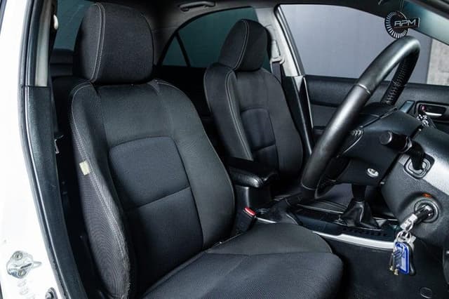 2005 Mazda Atenza JDM car for sale — photo 13 of 15