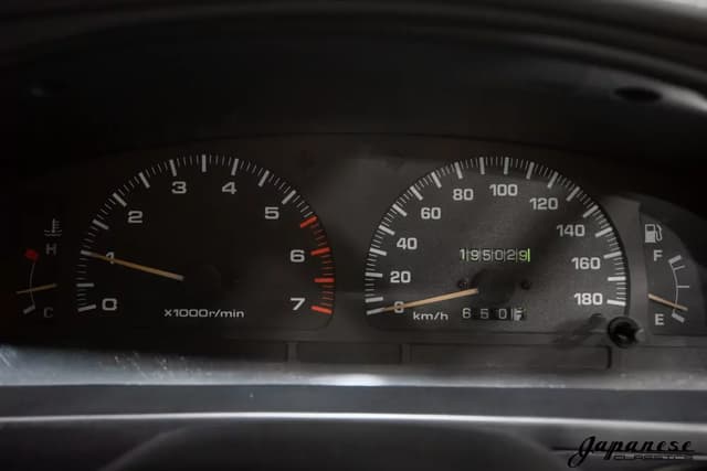 1997 Toyota Hilux JDM car for sale — photo 13 of 25