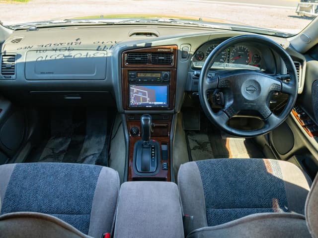 1999 Nissan Stagea JDM car for sale — photo 11 of 25