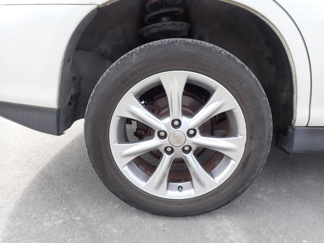 2009 Toyota Harrier JDM car for sale — photo 11 of 25
