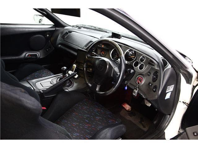 2001 Toyota Supra JDM car for sale — photo 9 of 17