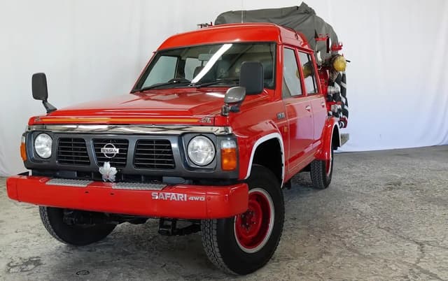 1996 Nissan Safari JDM car for sale — photo 3 of 23