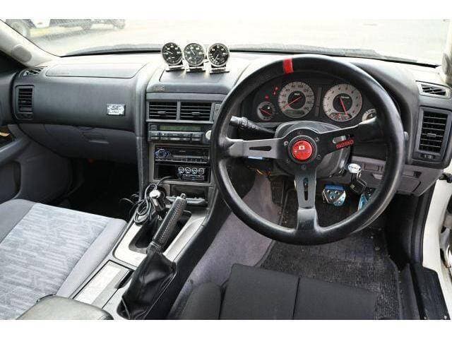 2000 Nissan Skyline JDM car for sale — photo 3 of 20