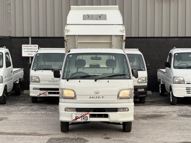 2000 Daihatsu Hijet JDM car for sale — photo 3 of 21